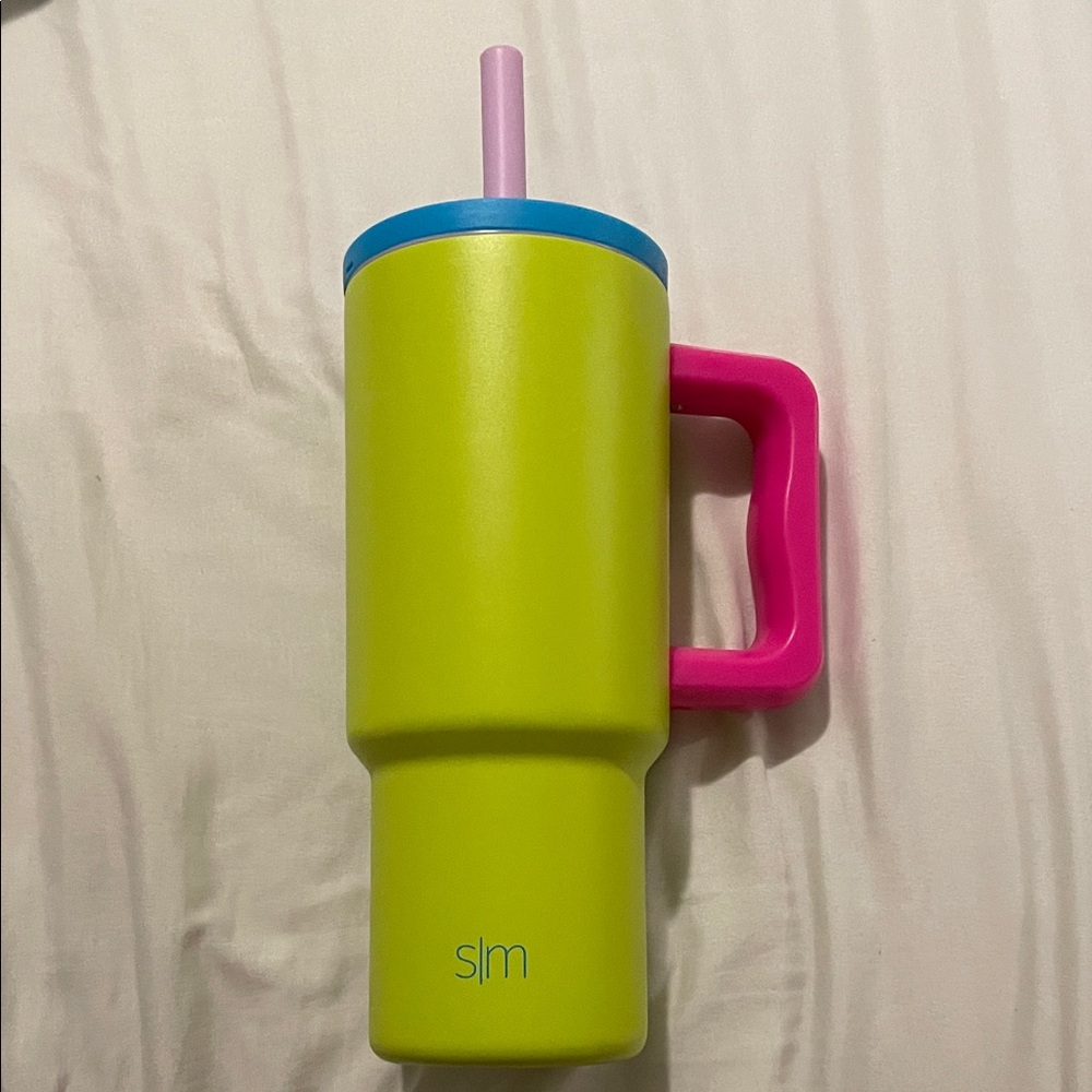 Simple Modern Lime Green Tumbler with Pink Handle
